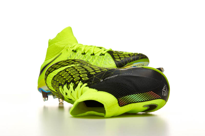 Revealed: The Revolutionary Nike Hypervenom Phantom FG Soccer Shoes - The Instep