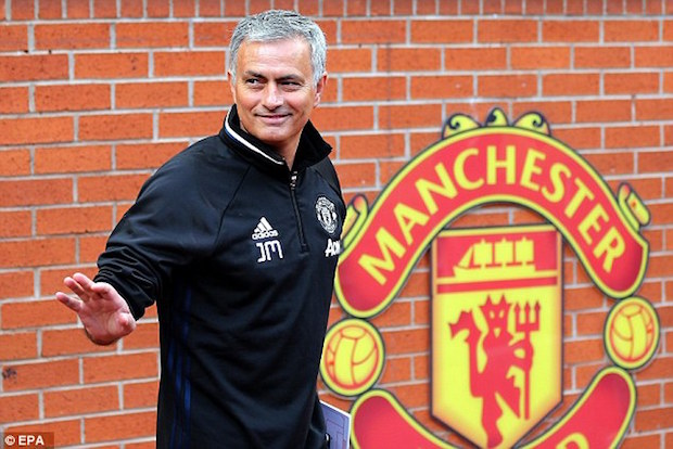 Mourinho Already Making Big Moves at Manchester