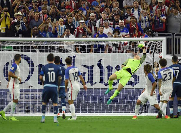 messi tests usa goalie