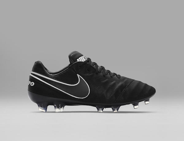 Nike Tiempo Legend VI Tech Craft in black