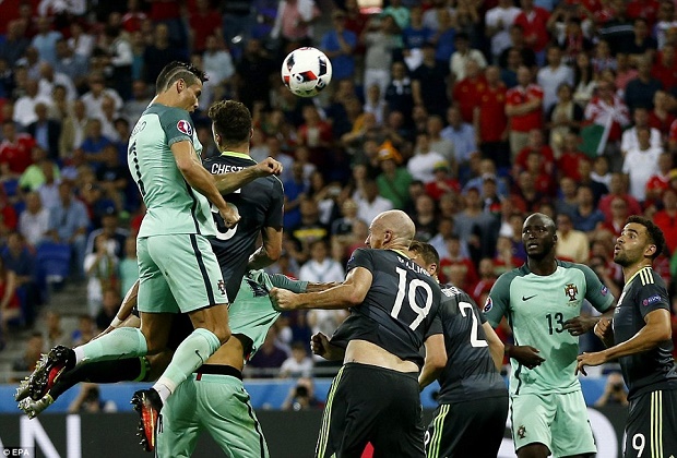 Portugal Advance to Final on Ronaldo, Nani Strikes