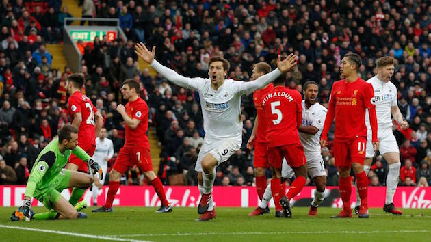 EPL Wrap-up: Swansea Shock Liverpool; City Unfortunate to Draw