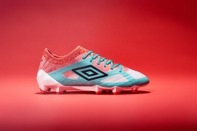 Umbro Launches All-New Velocita 3