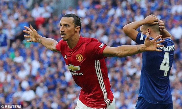 Zlatan Gives United Edge Over Leicester in Community Shield