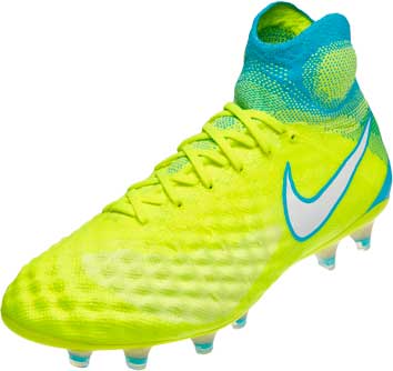 Unboxing and Field test Nike Magista X Proximo II IC Indoor