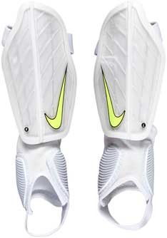 Nike Attack Stadium Shin Guard