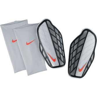 Nike Attack Premium Nike Attack Premium Shin Guard