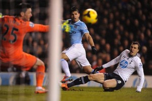 Aguero scores on Tottenham