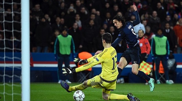 Cavani Snaps Tie vs. Chelsea