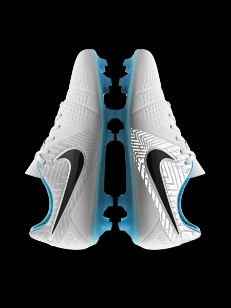 nike men's reflective shoes