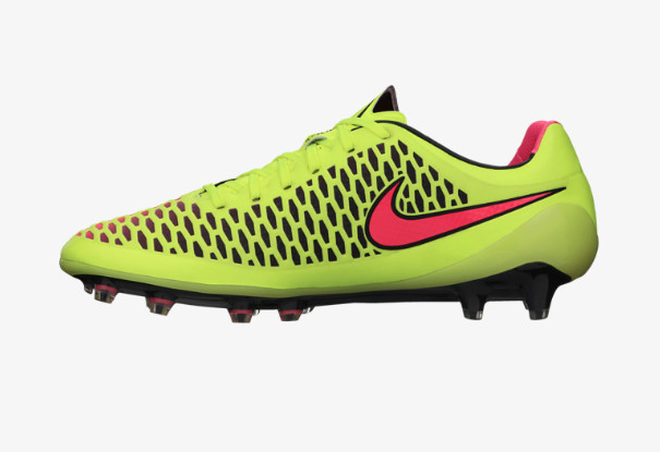 A Comprehensive Review of the Nike Magista Opus -