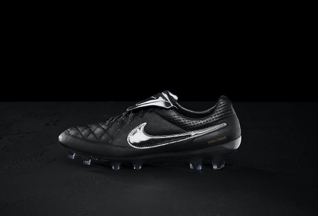 nike tiempo legend v silver