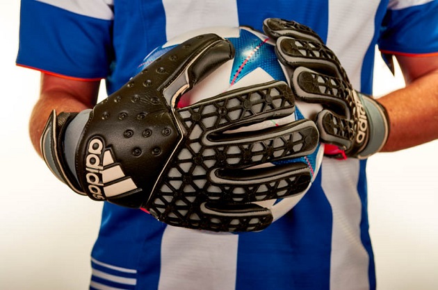 adidas Casillas ACE Zones Pro Gloves Review - The