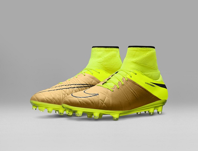 Nike Phantom Calcio al miglior prezzo Trovaprezzi.it