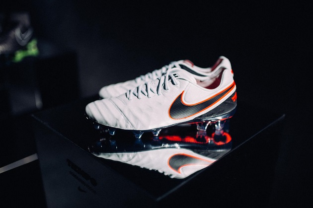 nike tiempo legend 6 platinum