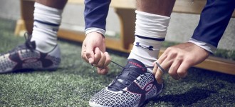 Under Armour Showcases Clutchfit 2.0 (and New Speedform Color) to End 2015