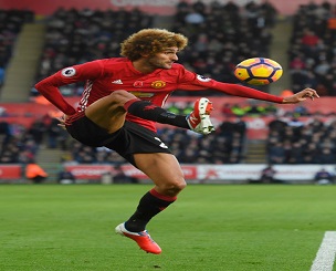 marouane-fellaini-man-u-new-balance-visaro