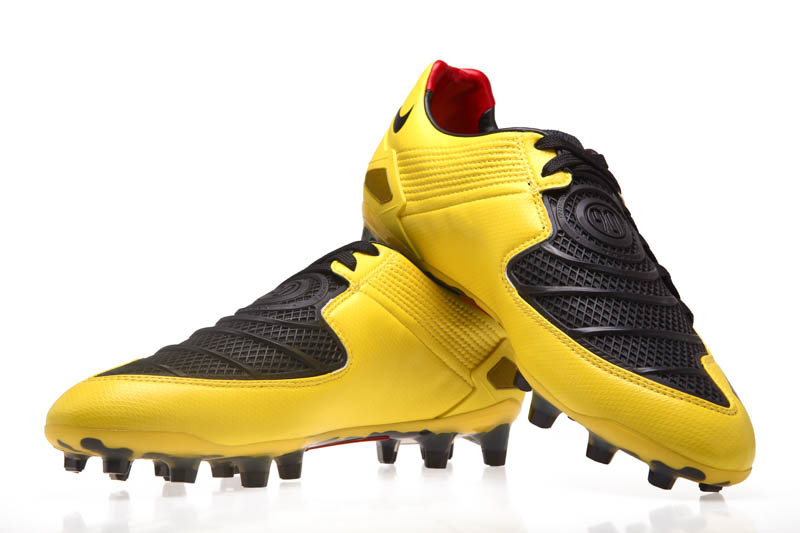 Nike t9 laser best sale football boots