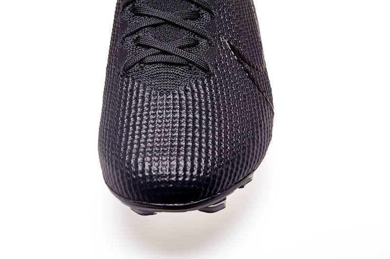 Nike mercurial vapor 13 under the radar top