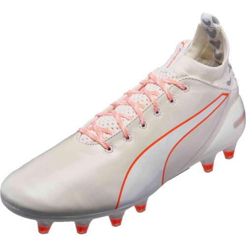 PUMA evoTOUCH Pro FG – White/Shocking Orange