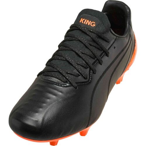 Puma King Platinum FG – Black & Shocking Orange