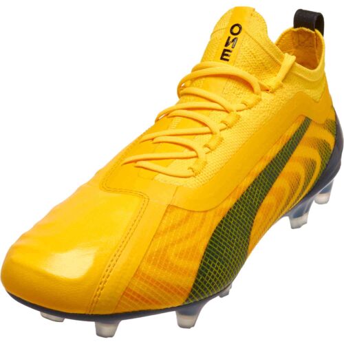 Puma One 20.1 FG – Spark Pack
