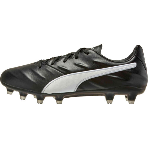 PUMA King Pro 21 FG – Black & White