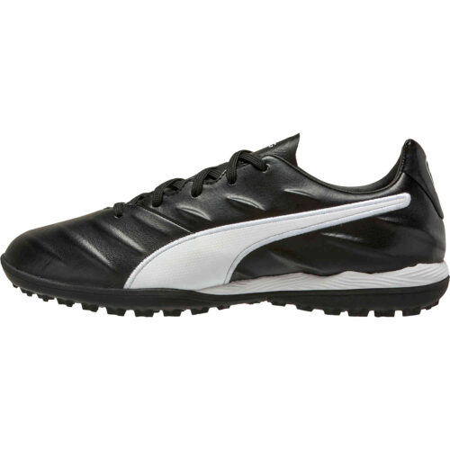 Puma King Pro 21 TT – Black & White