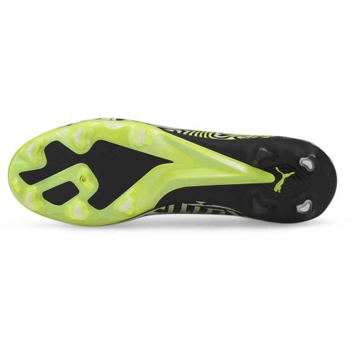 Puma Teaser Ultra Ultimate FG – Black & White with Fizzy Light