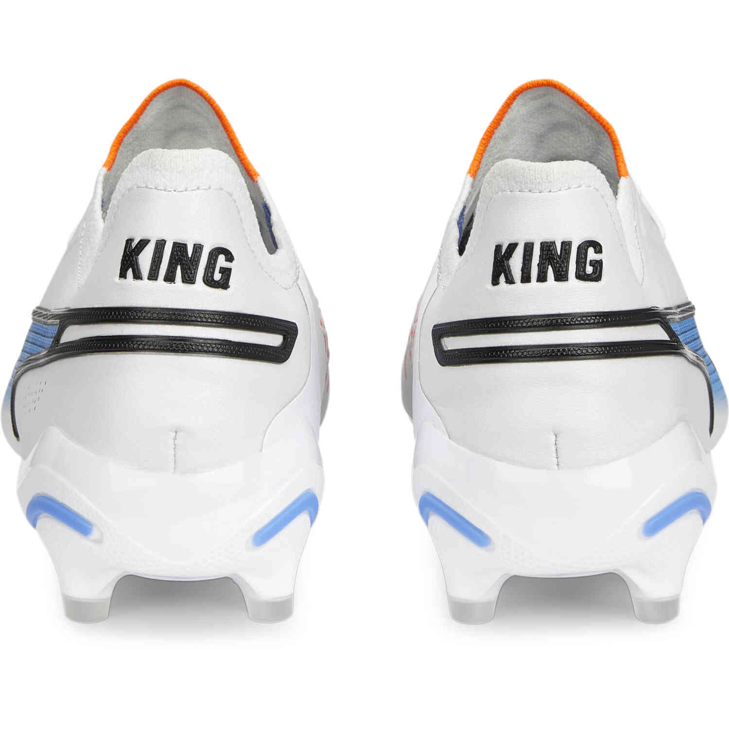 PUMA King Ulitmate FG Supercharge Pack SoccerPro