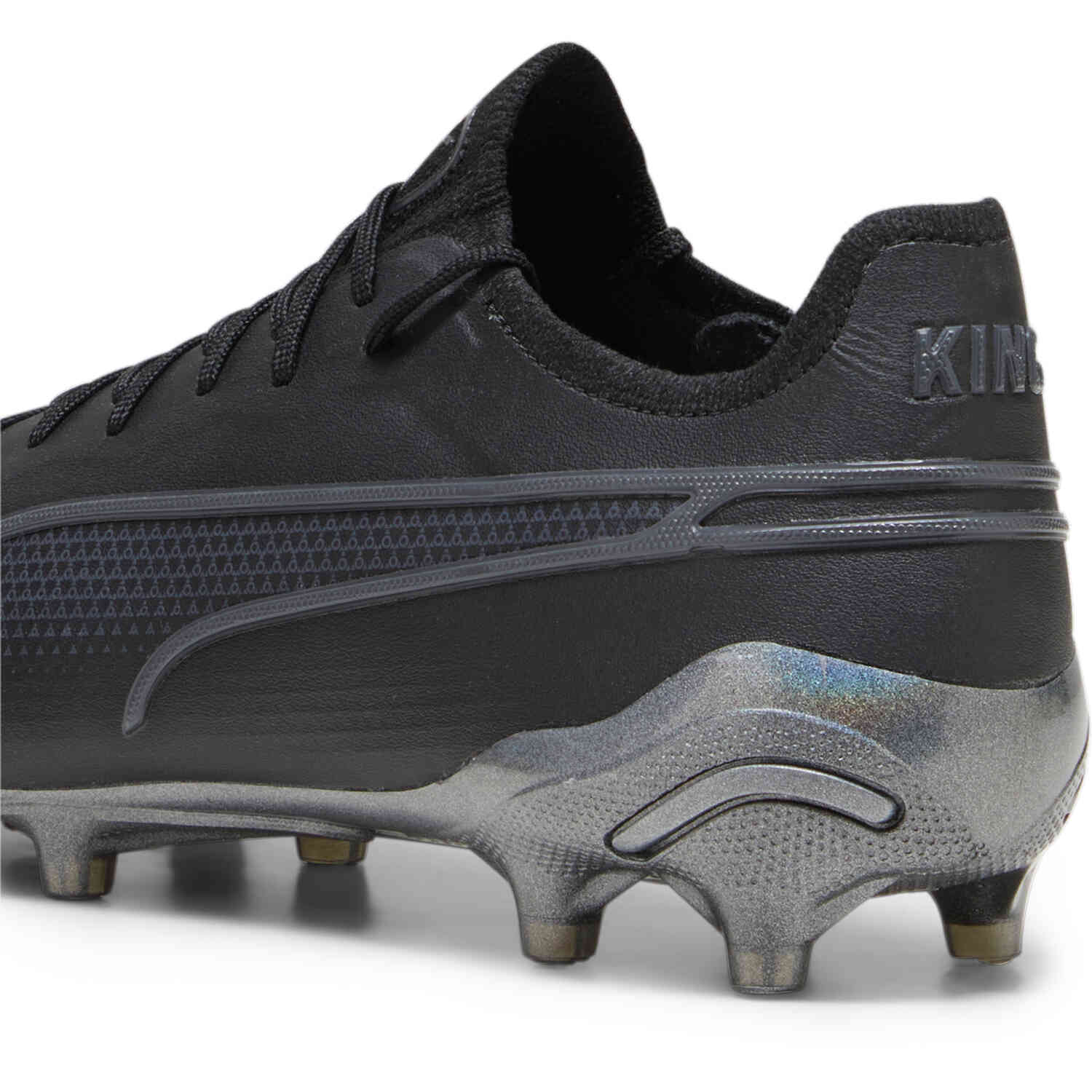 Puma King Ultimate FG – Eclipse Pack