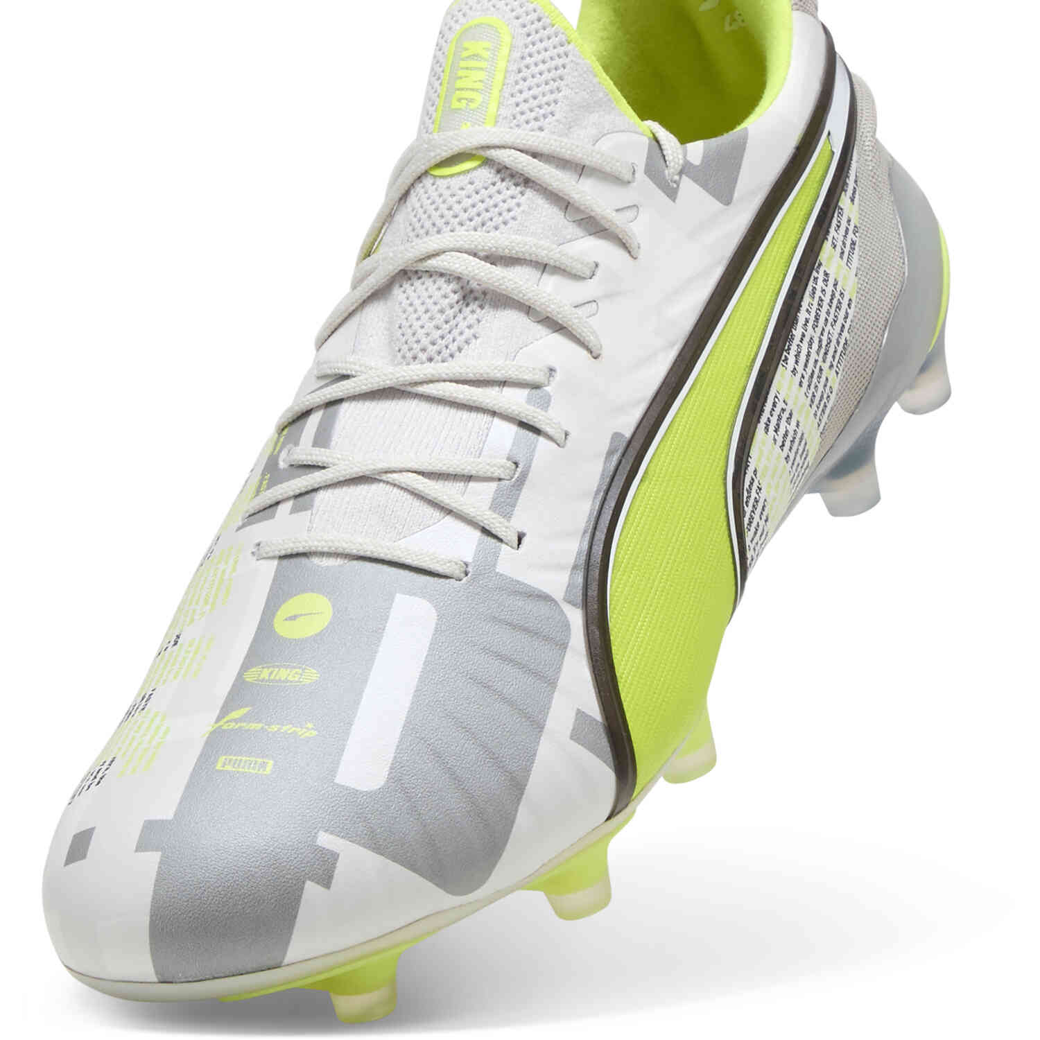 PUMA King Ultimate FG Firm Ground - Forever Pack - SoccerPro