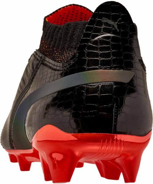 PUMA One Lux FG – Black/Shocking Orange