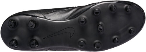 The Nike Premier – Triple Black