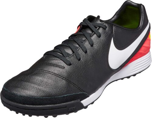 Nike TiempoX Mystic V TF – Black/Hyper Orange
