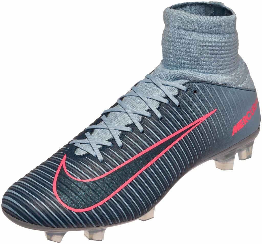 nike mercurial veloce 3