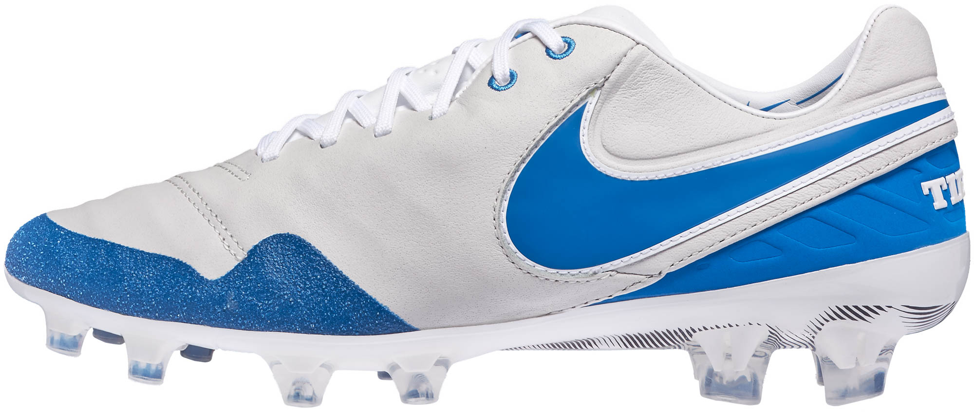 white and blue nike tiempo