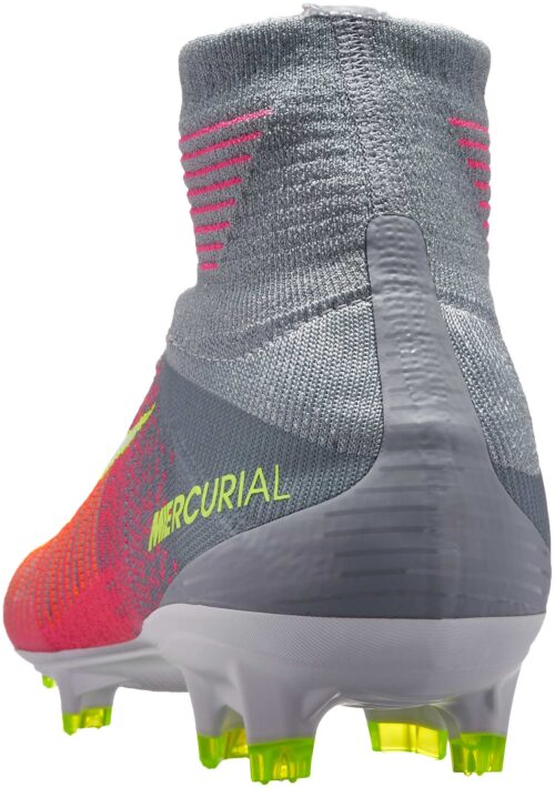 Nike Womens Mercurial Superfly V FG – Hyper Pink/White