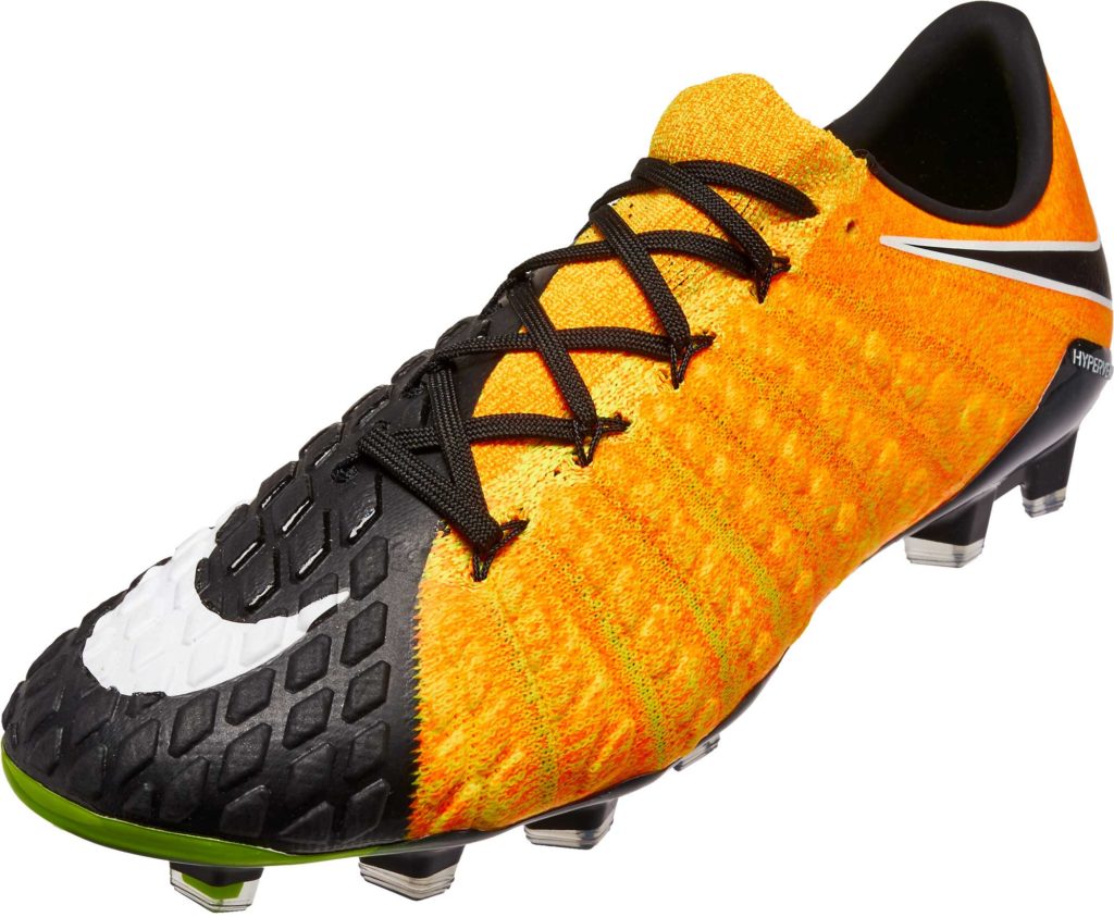 nike phantom vsn hypervenom