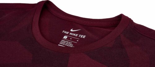 Nike Barcelona Match Tee – Night Maroon