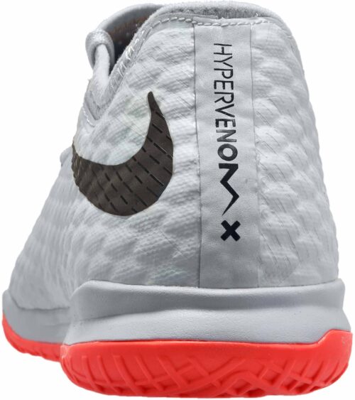 Nike HypervenomX Finale II IC – SE – Pure Platinum/Black