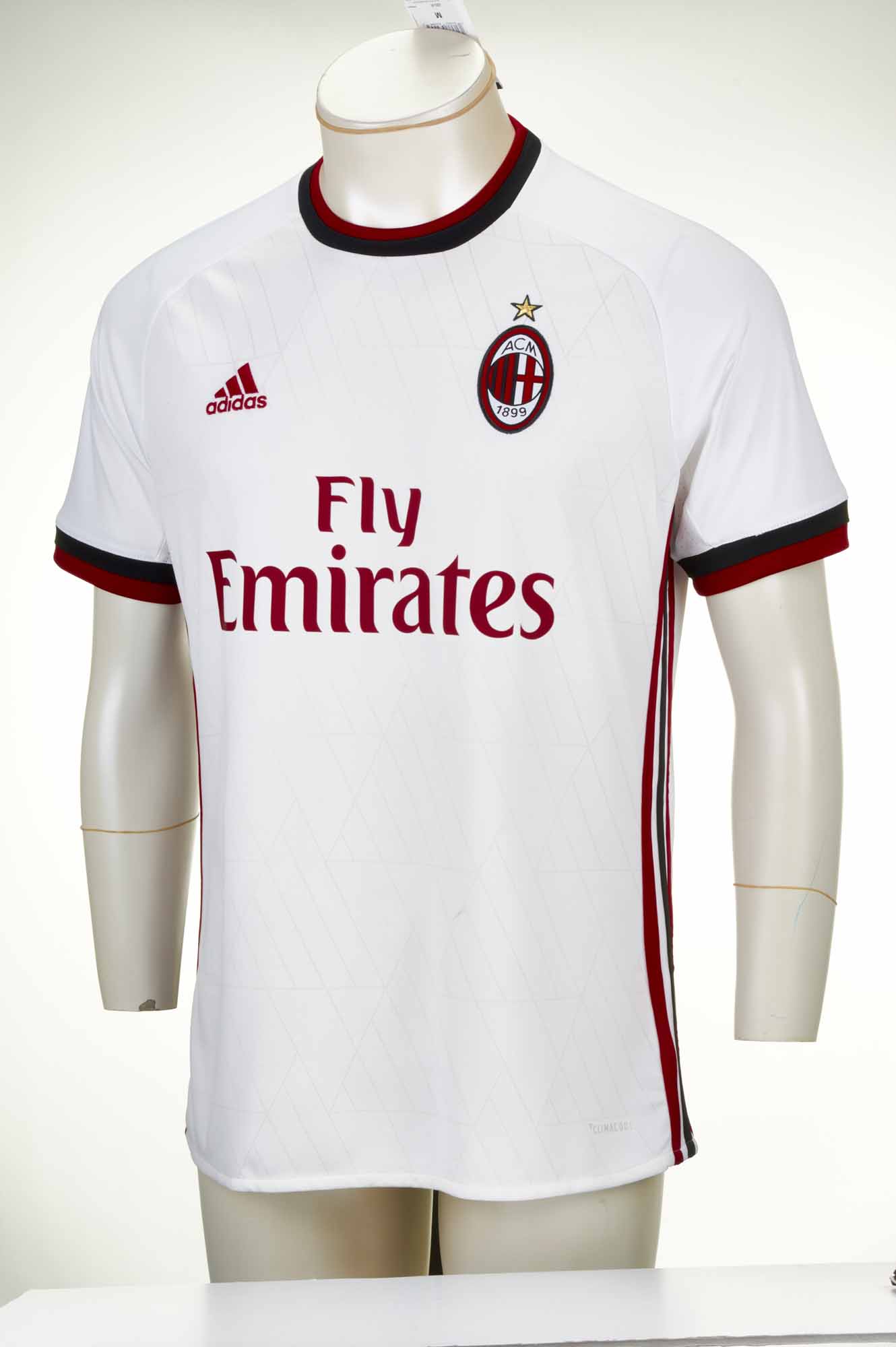 AC Milan 2017-18 GK 3 Kit