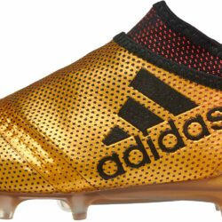 kids gold cleats