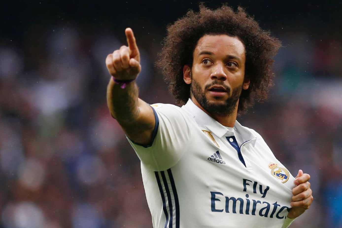 Marcelo Jersey Real Madrid and Brazil SoccerPro Marcelo Jersey Real Madrid and Brazil SoccerPro