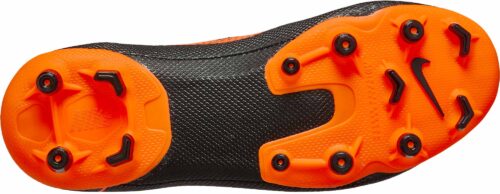 Nike Kids Vapor 12 Academy MG – Black/Total Orange