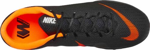 Nike VaporX 12 Academy TF – Black/Total Orange