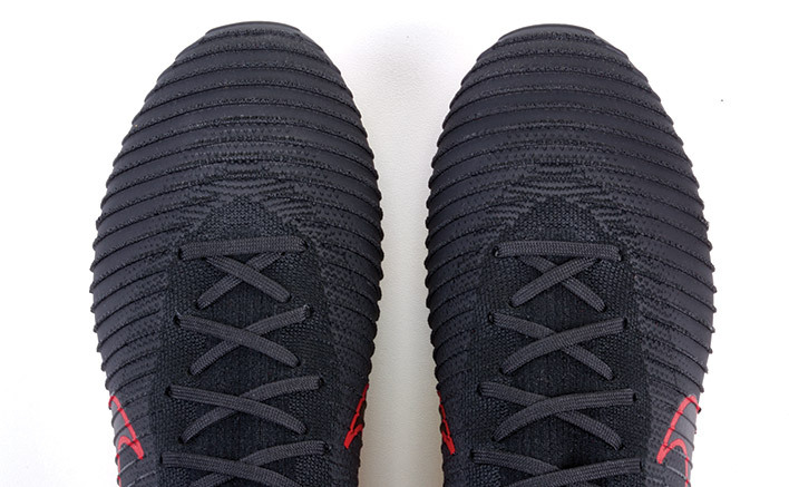 flyknit acc soccer cleats
