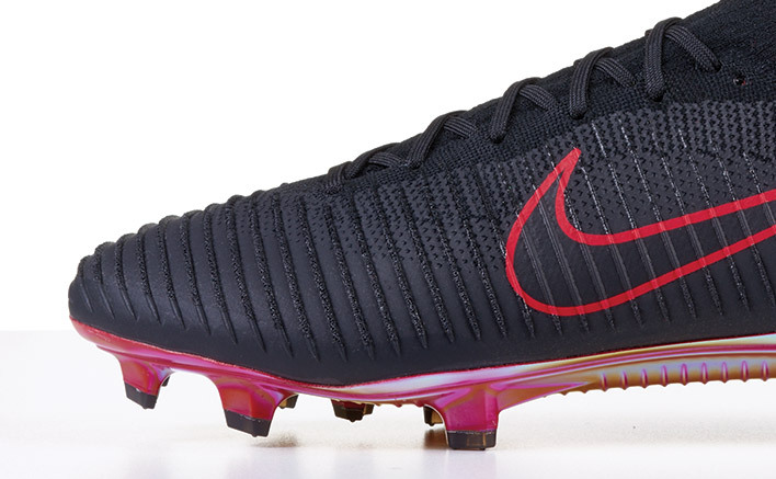 flyknit acc soccer cleats