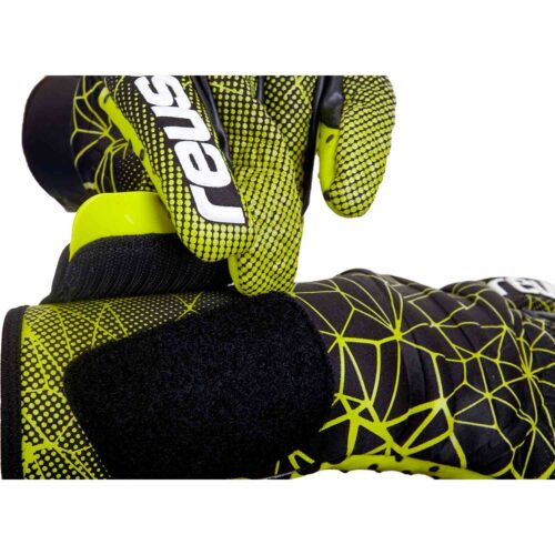Reusch Pure Contact II G3 Speedbump Goalkeeper Gloves