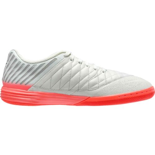 Nike Lunargato II IC – Platinum Tint/Black/Bright Crimson